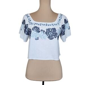 Embroidered Boho Floral Small Crop Top